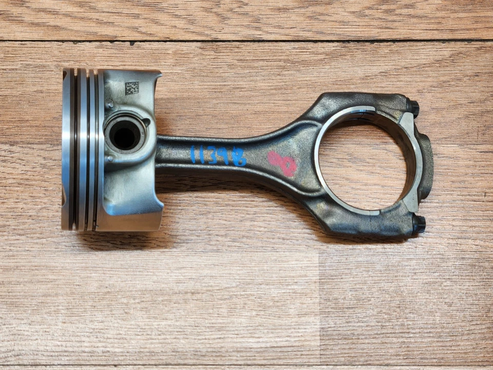 ✅ 11-12 OEM BMW F01 F02 Alpina B7 N63 Engine Motor Piston w/ Connecting Rod - Image 3 of 4