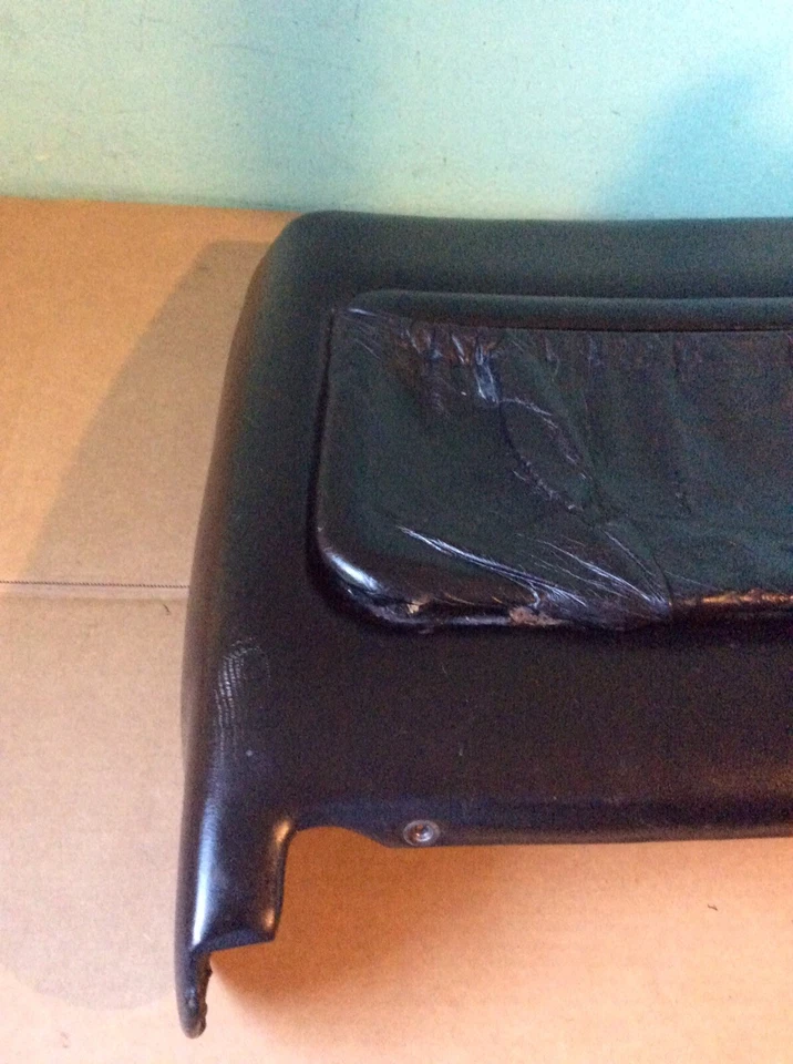 Volvo 262c Bertone 1979 asiento delantero cubierta trasera cuero negro PS derecha Foto 4 de 4