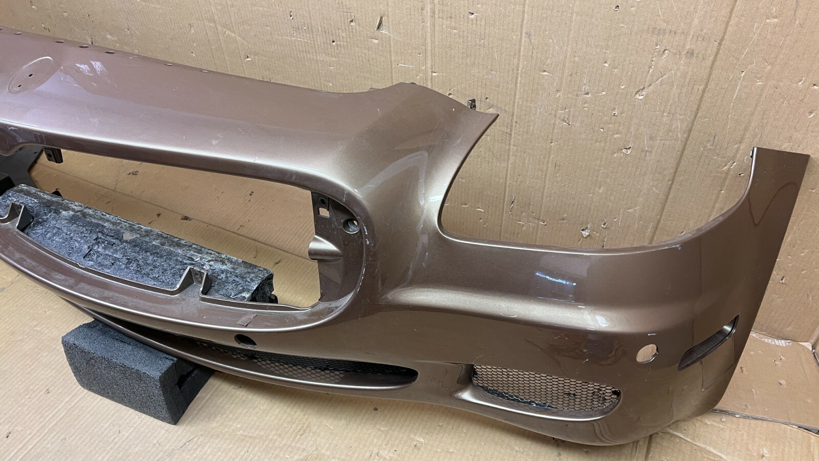 2004 2005 2006 2007 2008 MASERATI QUATTROPORTE M139 Front Bumper OEM 04