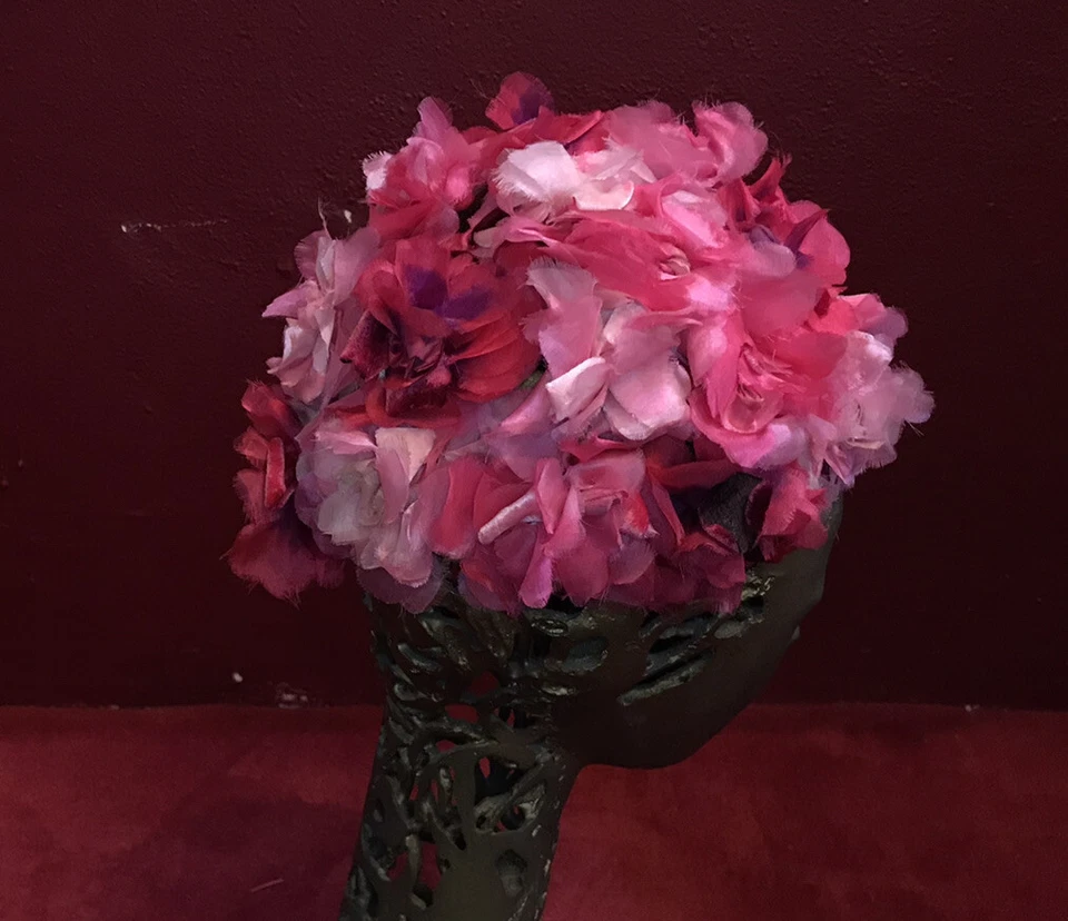 Винтажный розовый цветок шляпа тюрбан 1960-х 1950-х Bes Ben 40-х цветы Cloche - Изображение 3 из 4