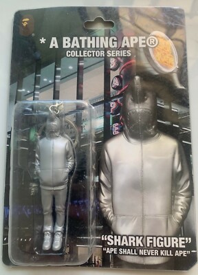 A Bathing Ape Shark 3.5