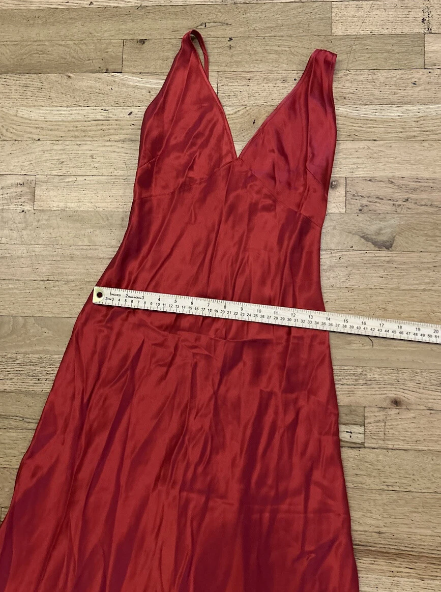 UNDERCOVER Victorias Secret 100% Silk Red Spaghetti Strap Y2K Slip Dress Nightgown Beaded