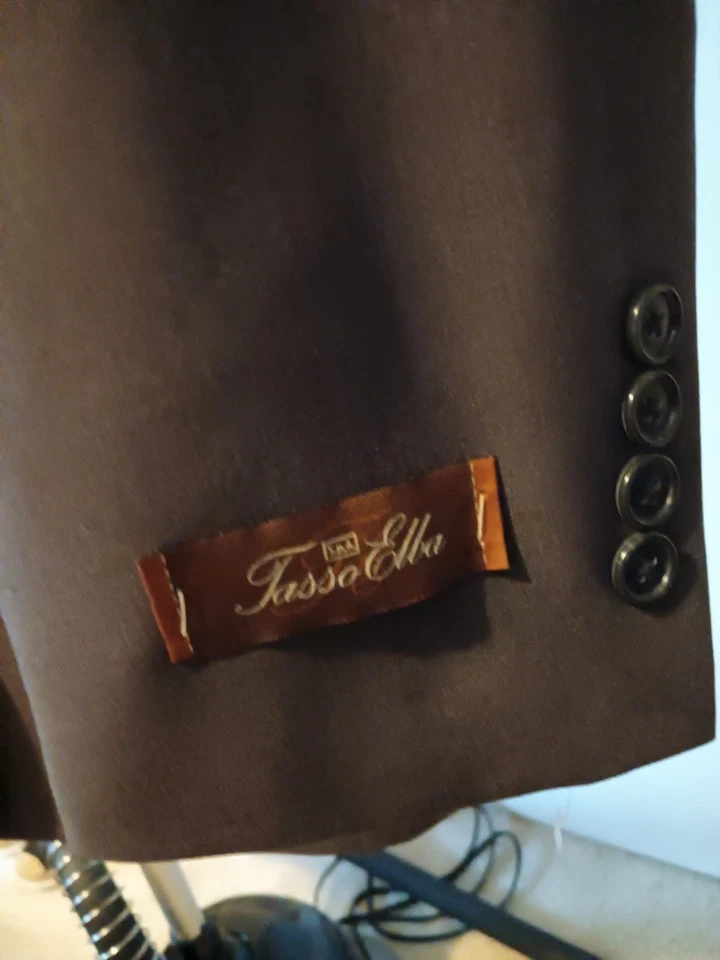 Nuevo traje de dos piezas para hombre Taupe Tasso Elba 43L Foto 2 de 4