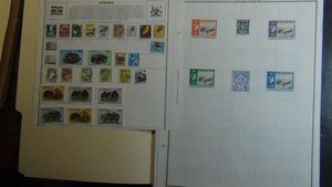 Stampsweis Uganda KUT collection on Scott and Harris pages est 184 Stamps to 94
