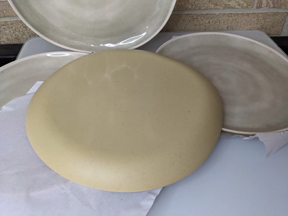 Quatro (4) pratos de jantar tonal de bambu para lareira e mão ~ NATURAL/CREME 11" - Imagem 2 de 4