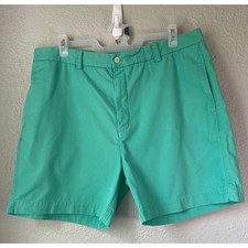 Vineyard Vines by Shep  Ian Mens Shorts Size 40 Green Cotton Casual