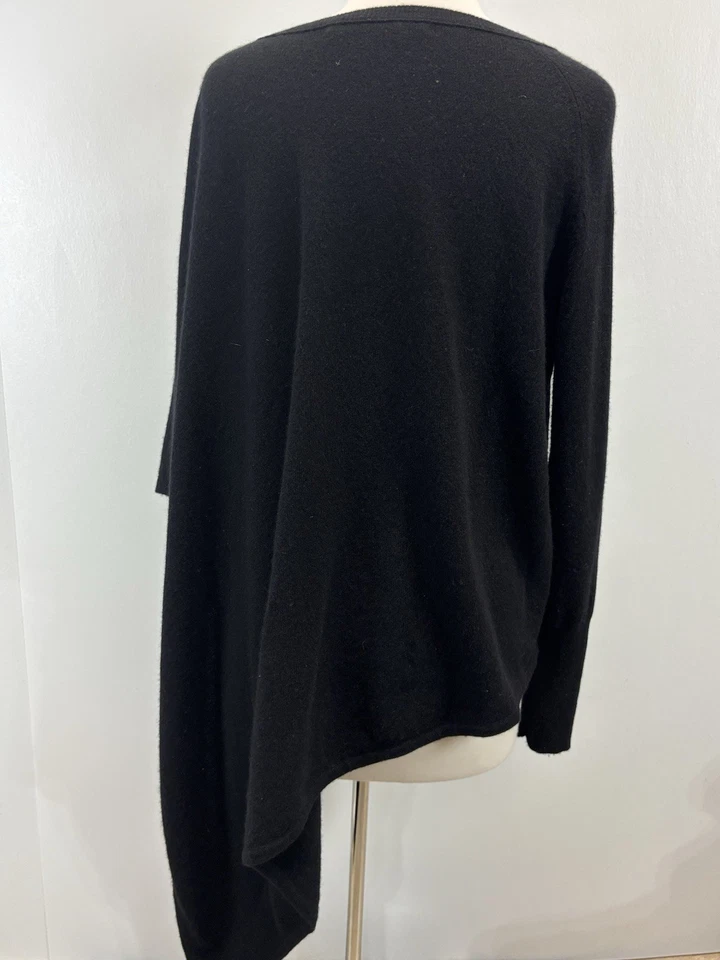 360 羊绒毛衣中号女式黑色披肩单袖不对称下摆 — 第 3/4 张图片