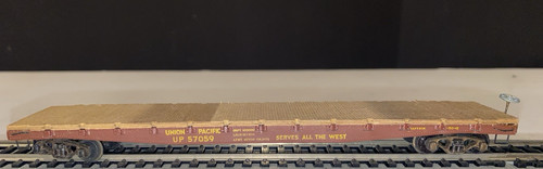 Coche plano Union Pacific 53' escala HO UP #57059 - cubierta de madera real - acopladores Kadee | Zustand: Used