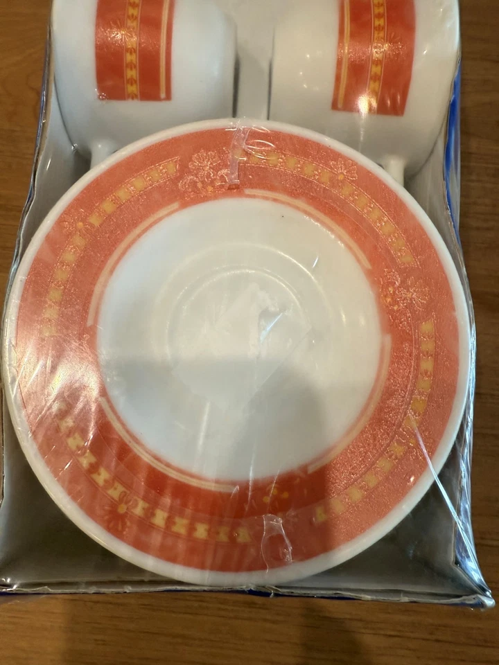 Juego de tazas y platillos Harmonia Demitasse de Bormioli Rocco, 12 piezas, diseño blanco Foto 3 de 4