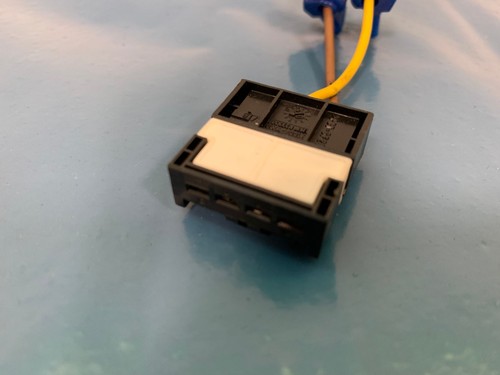 BMW 3er E46 Stecker Rücklicht Rückleuchte 8373312