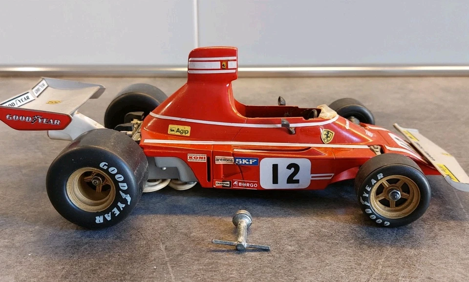 F1 FERRARI 312 B3 NIKI LAUDA #12 POLISTIL Gf.1 Scala 1/16 Made in Italy  - Immagine 2 di 4