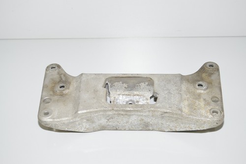 BMW F06 640d F10 F11 F07 F12 F13 F01 F02 Getriebeträger Gearbox support 6777613