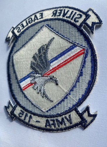Vtg Silver Eagles Vietnam War US Marine Corps USMC VMFA-115 Military Patch NOS - Picture 7 of 11