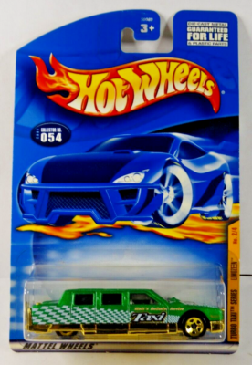 Hot Wheels 2001 #054 Limozeen Turbo Taxi Series, Green NIP