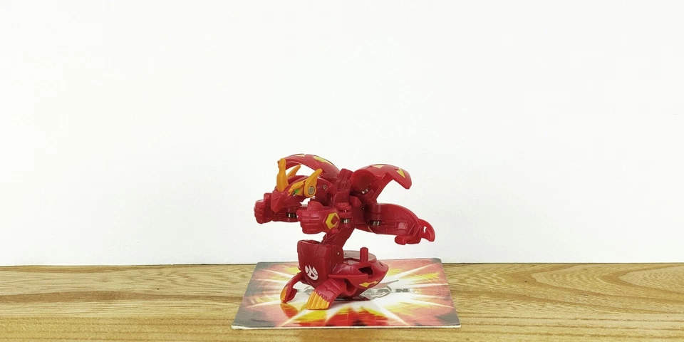 Brand New BAKUGAN Pyrus BLITZ DRAGONOID 700+50G Spin Master/Sega Toys Rare - Image 4 of 4
