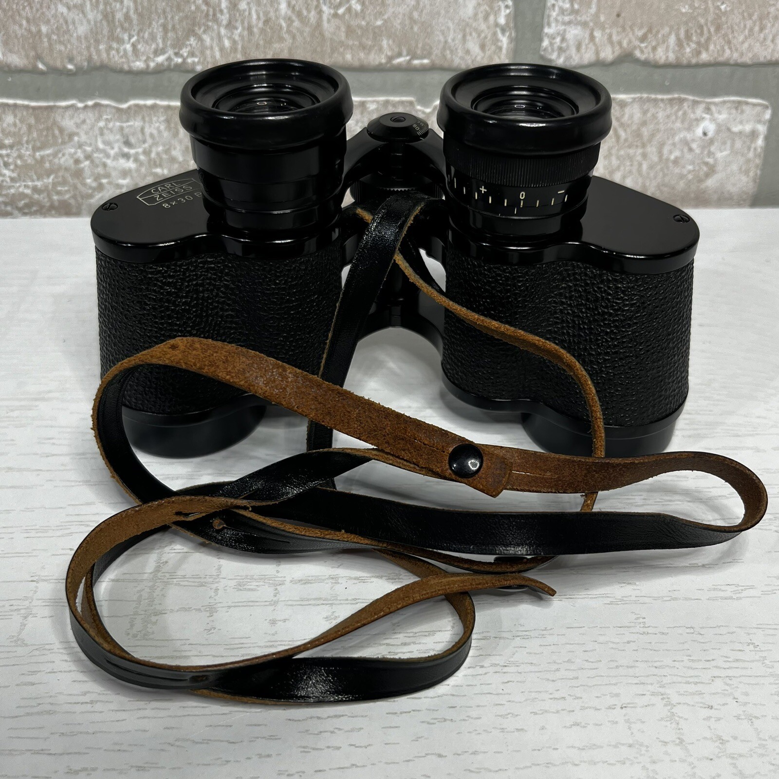 Vintage Carl Zeiss 8x30 B Germany Binoculars with Leather Strap No