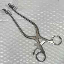 Codman 50-1182 Adson Cerebellar Retractor, 4x4 Blunt, 7.5” (C)