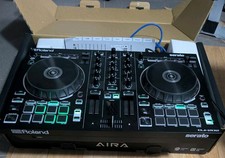 Roland DJ-202 2-Kanal 4-Deck USB-DJ-Controlle...