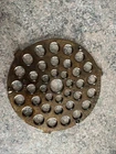 Griswold No.8 Cast iron Trivet 206