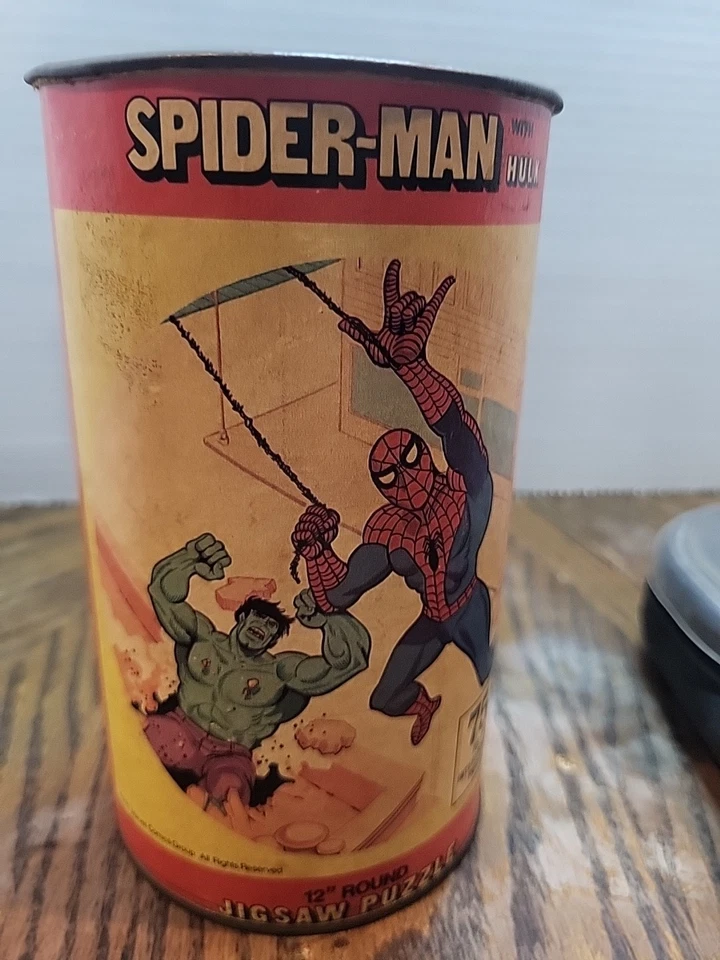 Vintage 1974 HG Toys Spider-Man Hulk 75 PC 12" Round Jigsaw Puzzle in Metal Can - Image 3 of 4