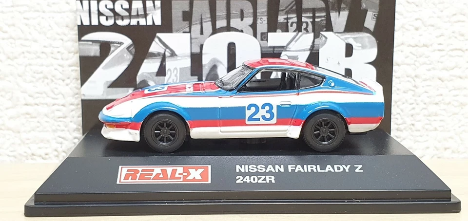 Modelo de coche fundido a presión 1/72 Real-X NISSAN DATSUN FAIRLADY Z 240ZR #23 RACING  Foto 3 de 4