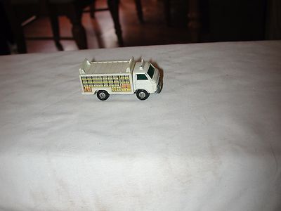 pepsi cola tomica 1/68 nissan caball route truck - n° 87 en boite in box