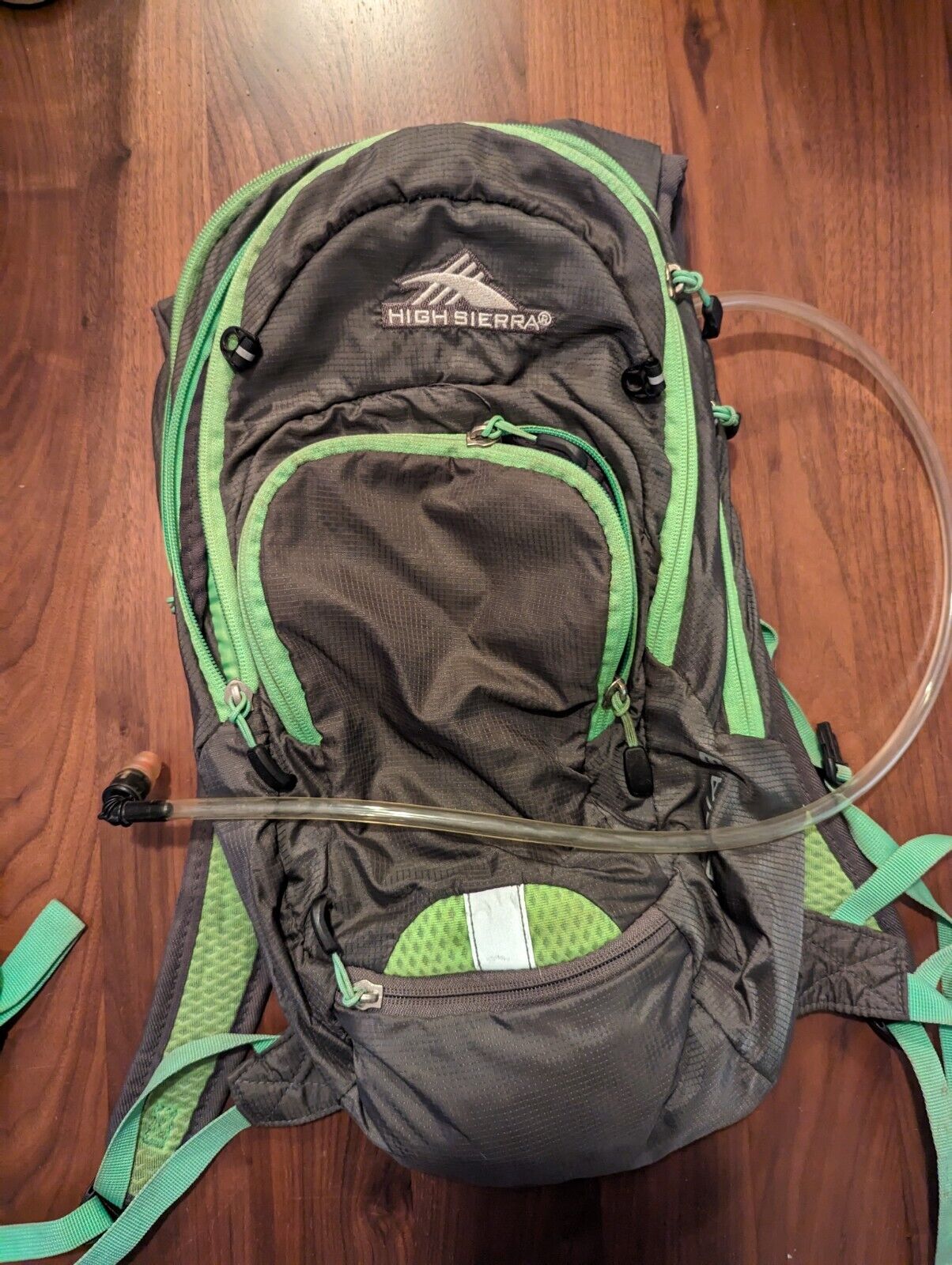 High Sierra Gray Hydration Backpack Visalia 9 Adjustable Straps Mesh Back
