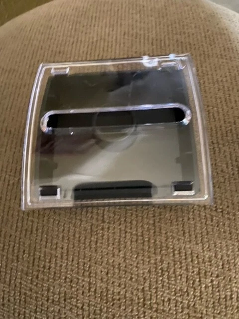 Post-it Clear Top Pop-up Note Dispenser for 3 x 3 Self-Stick Notes Black/Clear - Image 3 of 4