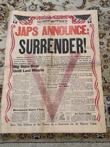 WWII VTG 1945 NEWSPAPER “JAPS ANNOUNCE:SURRENDER!” August 14 1945 Detroit News