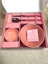 Juego de vajilla oficial BTS x KwangJuYo Hongmae flor de ciruelo rojo en caja