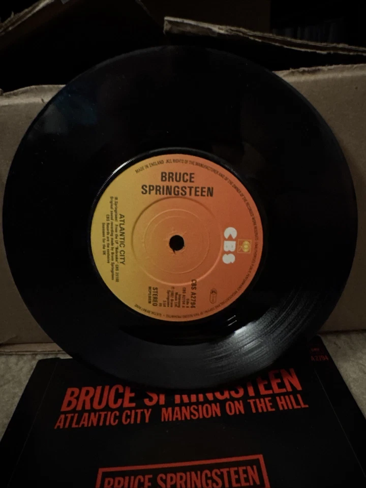 BRUCE SPRINGSTEEN ATLANTIC CITY 7” VINYL UK RARE MANSION ON THE HILL  - Image 3 of 4