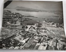 Photo américaine Arsenal Toulon après les bombardements Août 1944 