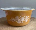 Vintage Pyrex Butterfly Gold 473-B Casserole Dish w/ Glass Lid Cinderella 1 qt