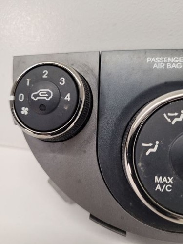 KIA SOUL 2010-2011 Temperature Control With AC Manual 2.0L FWD AOD 972502K100 - Picture 3 of 12
