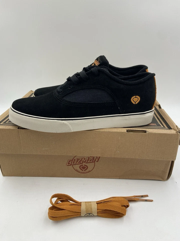 Zapatos modelo profesional Circa Emmanuel Guzmán para hombre talla 8 negro llama naranja gris Foto 2 de 4