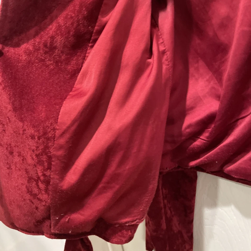 Chaqueta de moto UNIF para mujer talla pequeña roja sangre imitación gamuza/terciopelo Foto 4 de 4