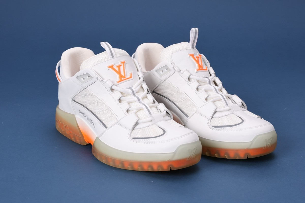 Louis Vuitton Lucien Clarke a view sneaker Sz 9.5 Ageless SC | Louis Vuitton x Lucien Clarke A View Black  main image 2