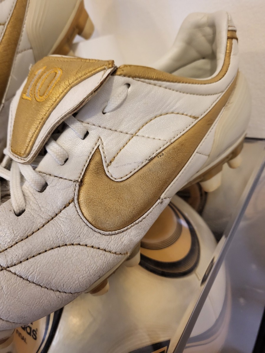 シューズ Nike Ronaldinho R10 NIKE 10R RONALDINHO Junior JR football soccer boots cleats