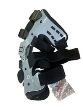 CL Comfortland RIGHT OA Knee Brace Hinged OA-200-R Black