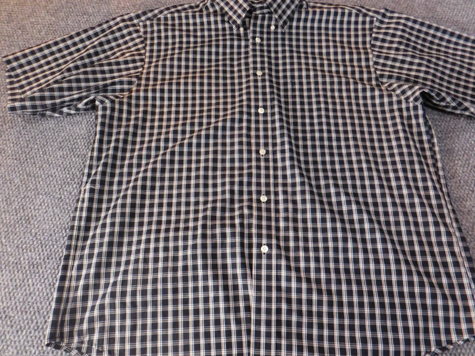 Roundtree & Yorke Mens Shirt Extra Large black plaid button down easy care - Image 4 of 4