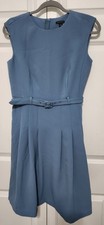 The Pleated Belted Crew Neck Ann Taylor Dress in fluid Crepe Sz 4P
