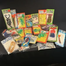 Vintage NOS Fishing Lure Lot Jigs Spinner Rubber Mister Twister Beetle etc c
