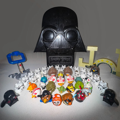 Angry Birds Star Wars Lot Darth Vader Case w/40+ Figures (Telepods Included)