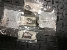 5 Packs 50 Roller Chain Offset Links - 5/8" Pitch - Half Link- New - Open Box