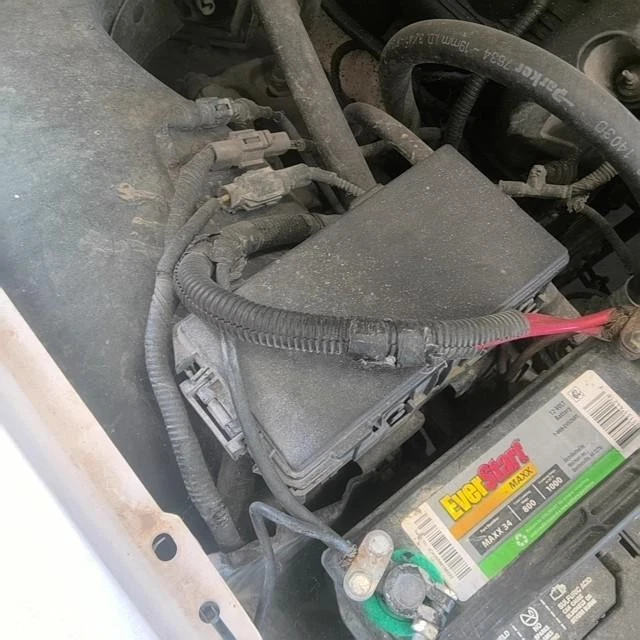 Fuses & Fuse Boxes for 2005 Mercury Grand Marquis for sale