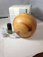 100ml Woodgrain Oil Diffuser plus .16 fl oz Eucalyptus Essential Oil  Project 62