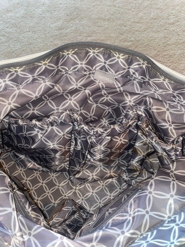 Carter’s large Diaper tote bag Grey & beige With Changing Pad & Stroller Straps - Picture 10 of 11
