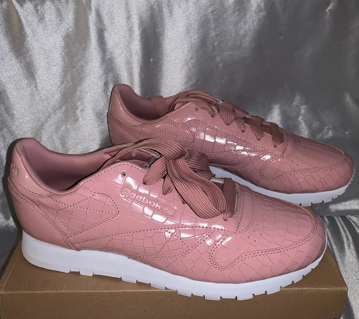 Women&#039;s Classic Leather Crackle Fashion Sneakers Pink Size 10 NEW! | eBay