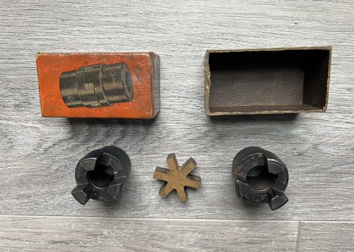 Vintage Boston Gear Works FCR-15 3/4 Bore FCBB 15 Three-Jaw Coupling W/ Box USA