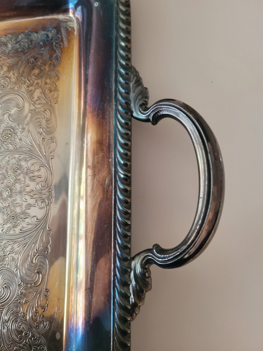 欧州購入ヴィンテージ＊WT Rogers Co.とEldonのレタートレイ William Rogers Silver Plate Handled Tray Chased Edge Ornate No